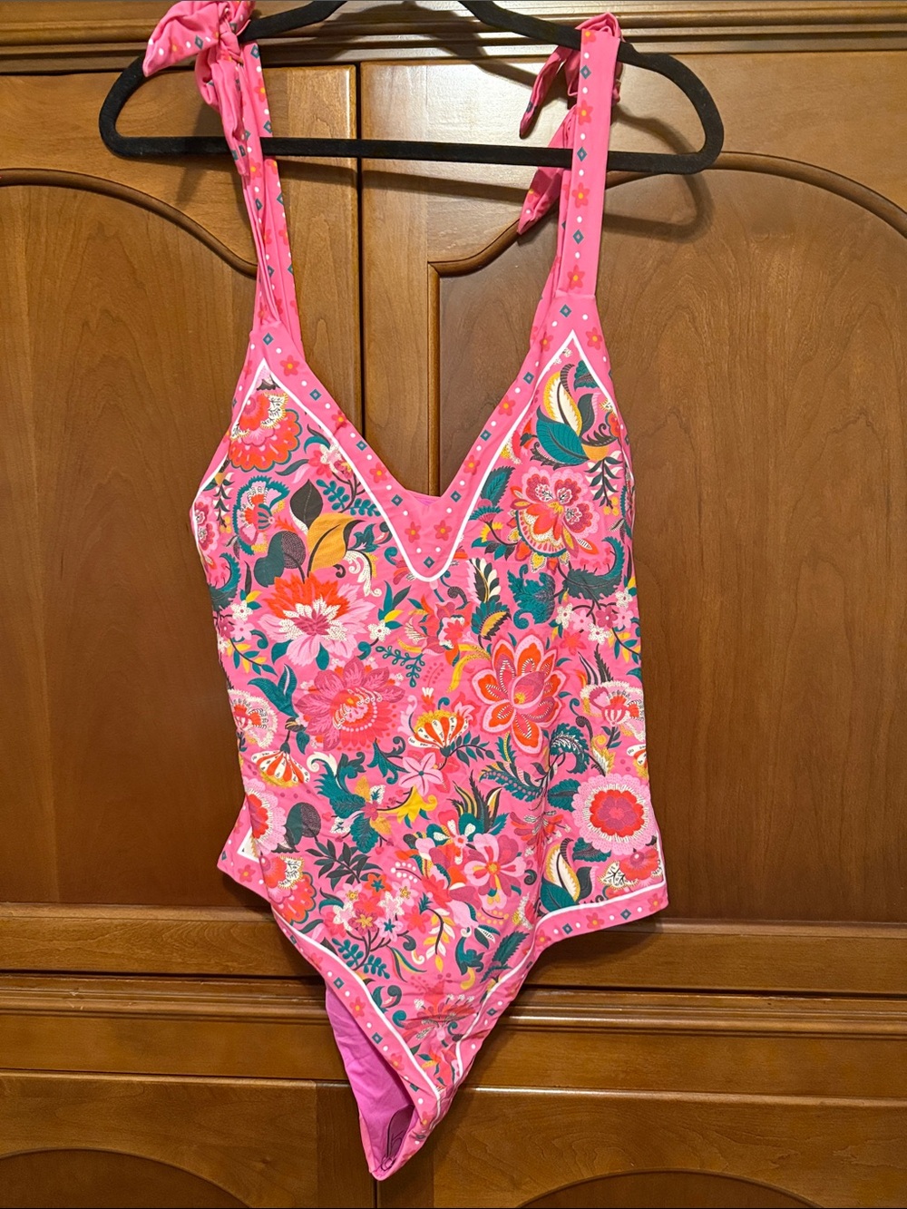 Beachriot Women’s  Pink Floral One-Piece Swimsuit